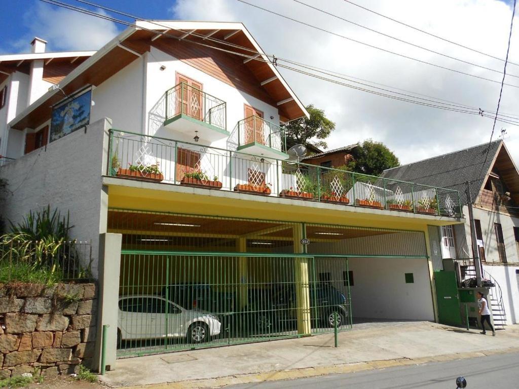 Pousada Monte Suico Campos do Jordao Bagian luar foto